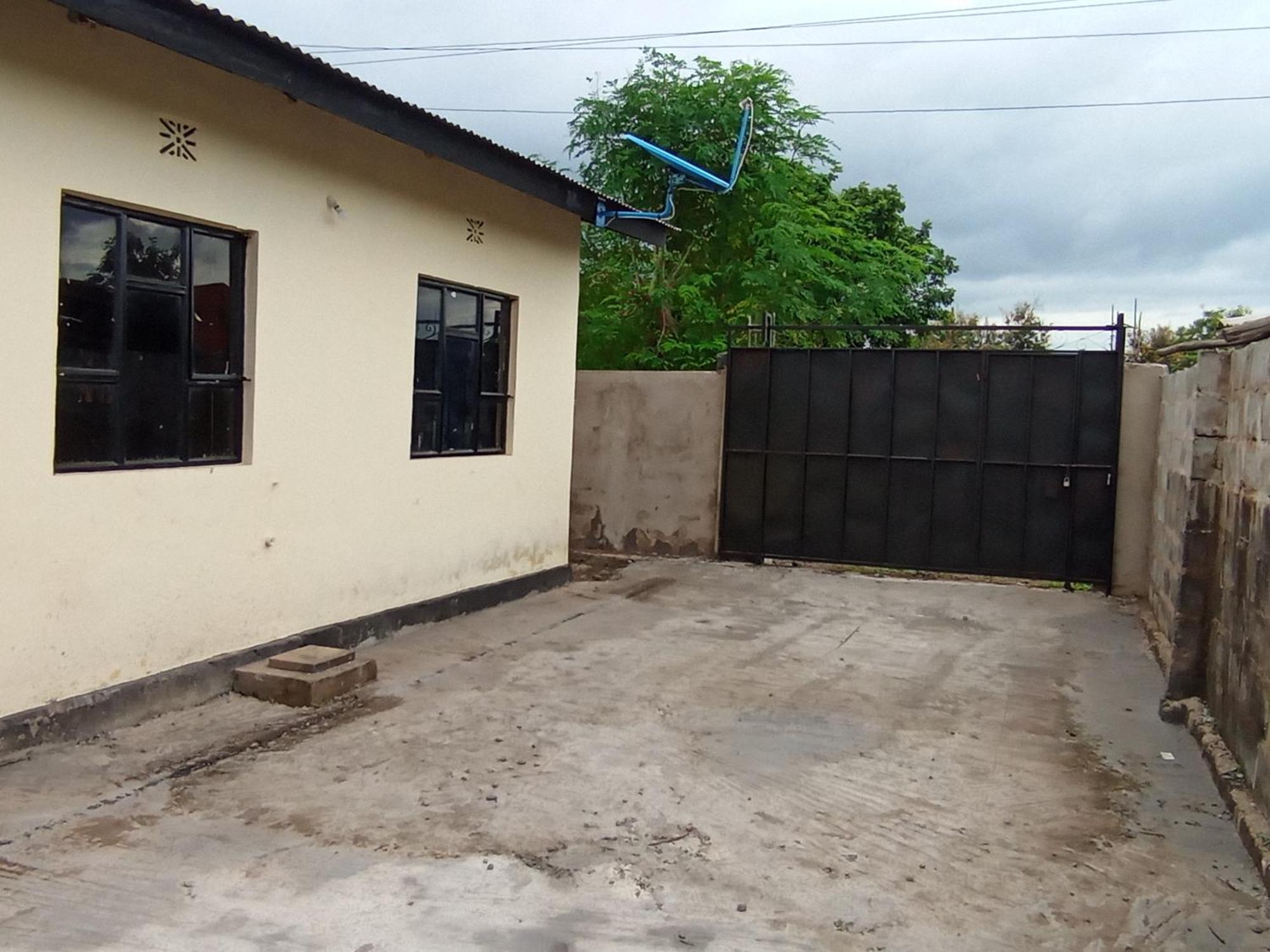 Airb&B Homestay Boma la Ngombe Eksteriør bilde
